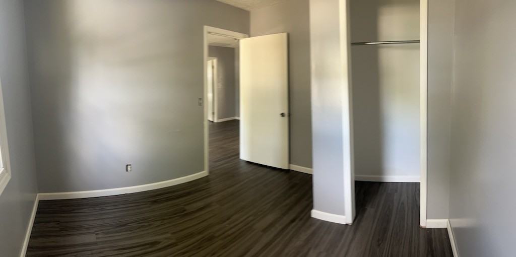 1205 W 18th St #1 - Photo 6 of 6