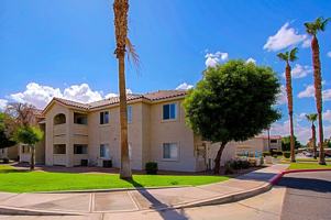 featured image of 750 S 15th Ave