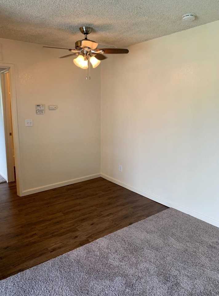 1640 Tyrol Ln - Photo 5 of 5