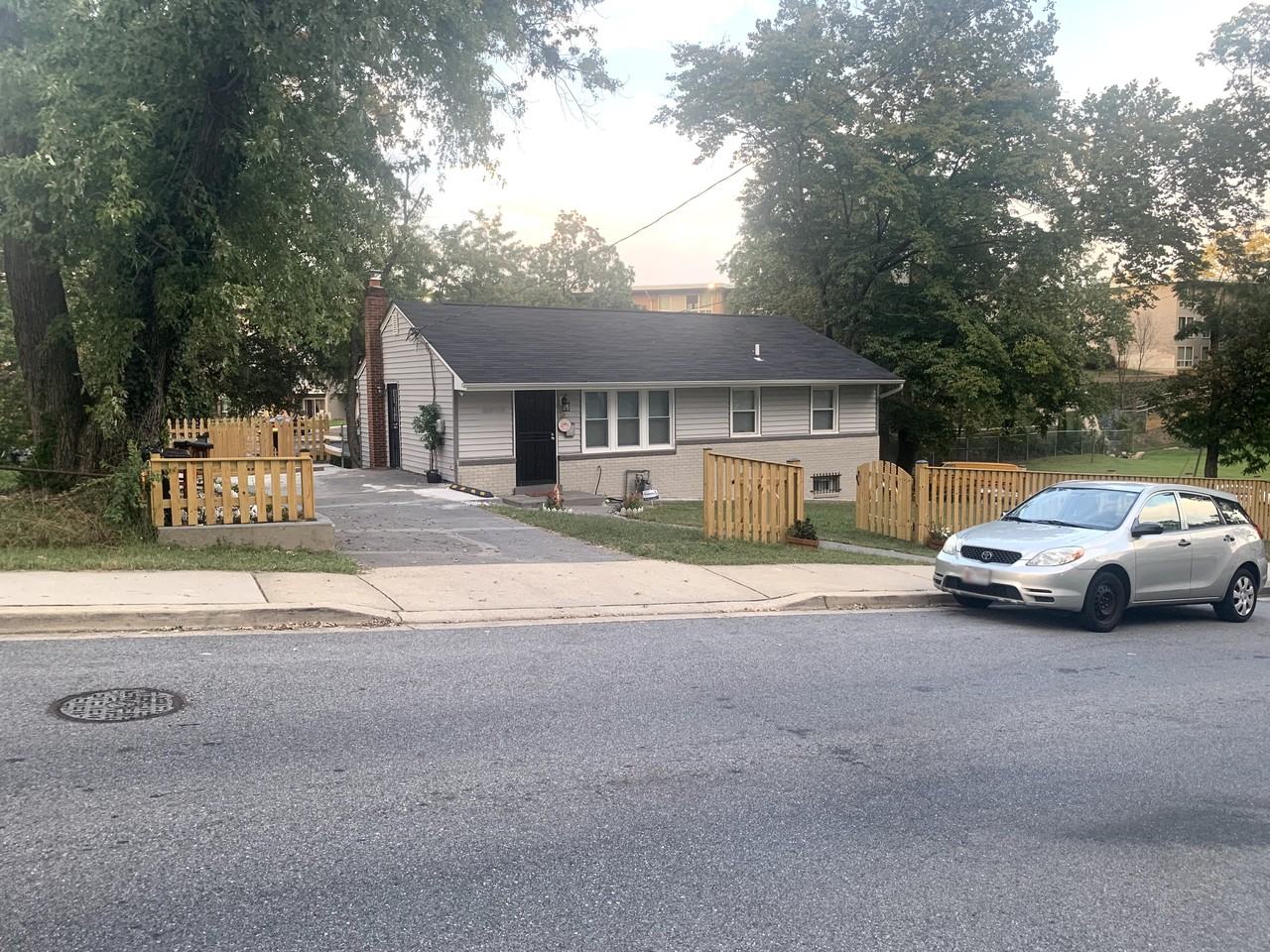 3501 Cheverly Avenue - Photo 2 of 22