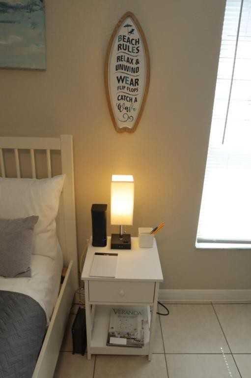 807 Adams St - Photo 6 of 24