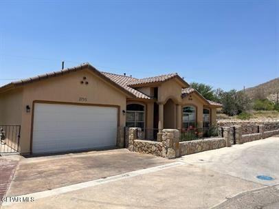 3715 Laguna Pl - Photo 2 of 31