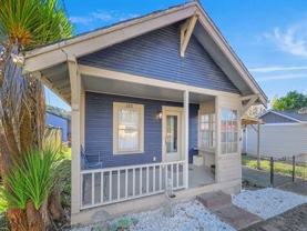 406 N 3rd Ave - Photo 1 of 1
