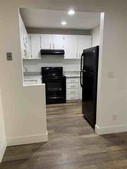 96 Oswego Smt #1 - Photo 3 of 14