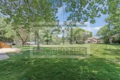 10650 W 170th Ter - Photo 2 of 32