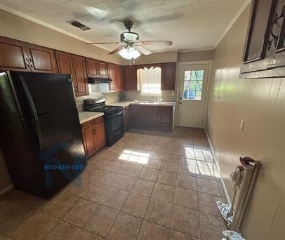 510 N Louise St - Photo 3 of 10