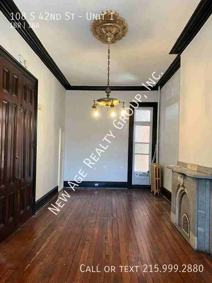 108 S 42nd St #1 - Photo 3 of 15