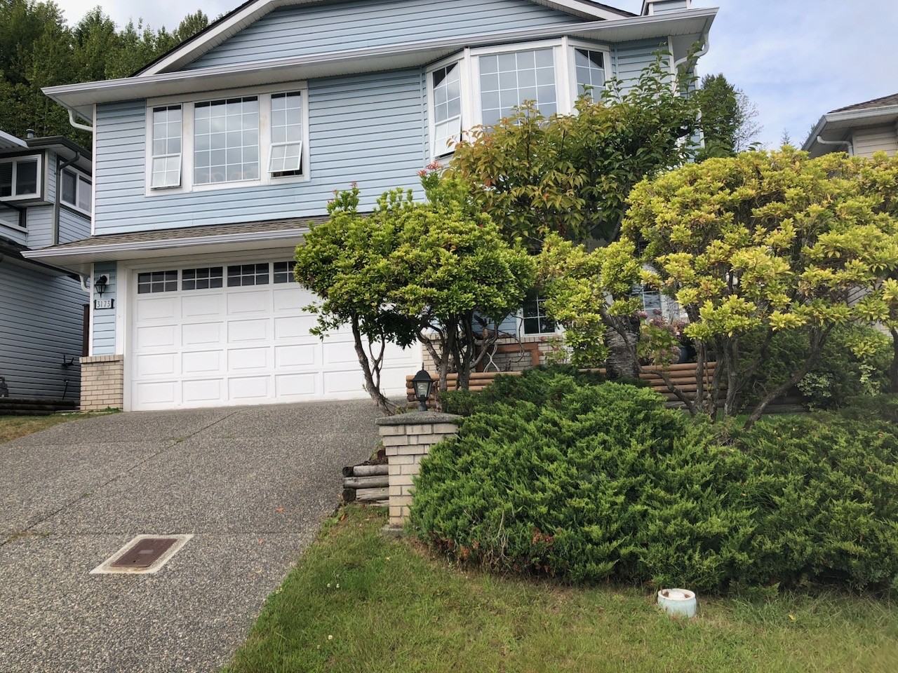 3173 Sylvia Place - Photo 4 of 7