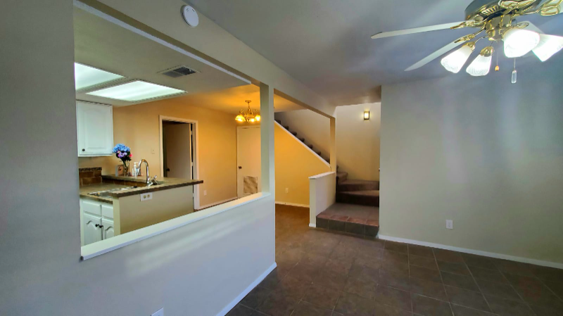 33 Nantucket Dr - Photo 5 of 32