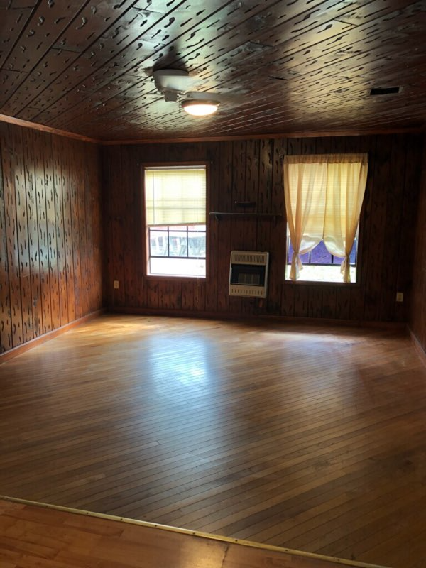 7602 Harley Dr - Photo 2 of 8