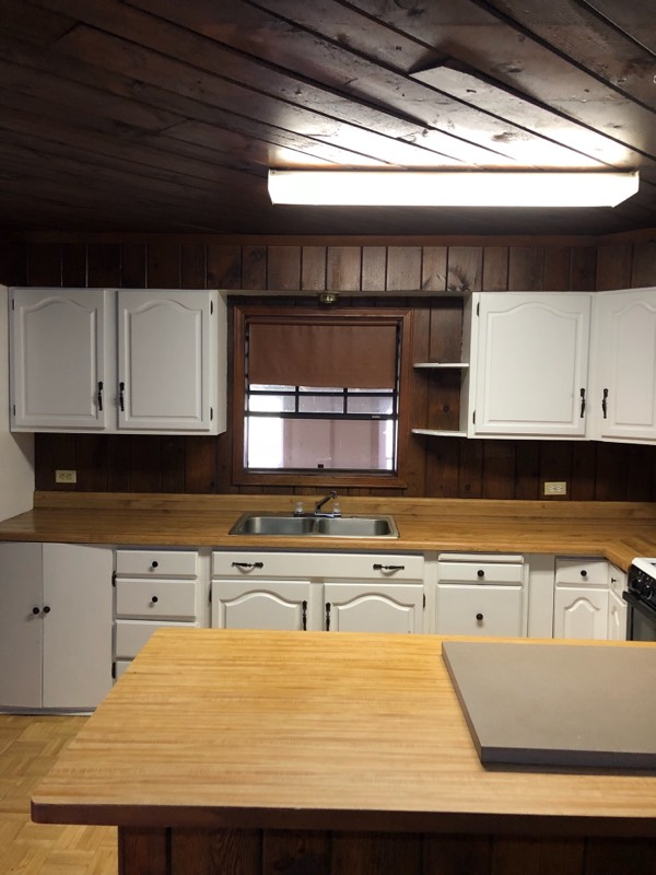 7602 Harley Dr - Photo 3 of 8