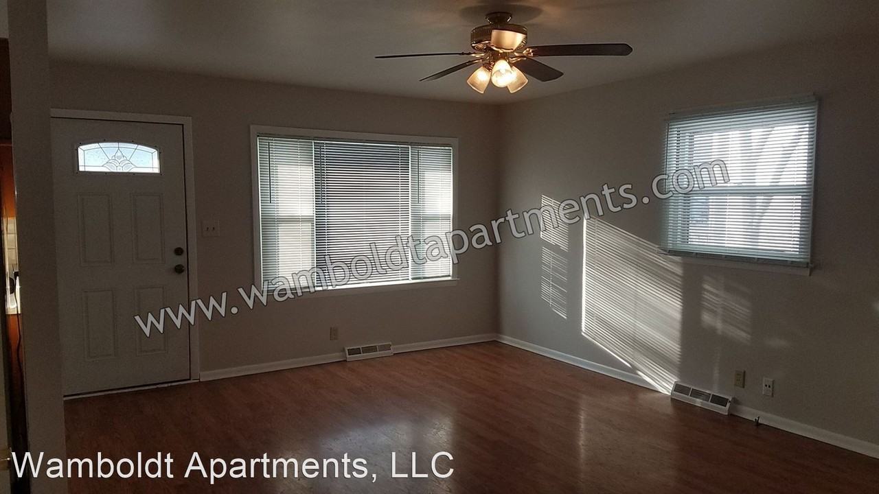 2221 Lasalle St - Photo 2 of 11