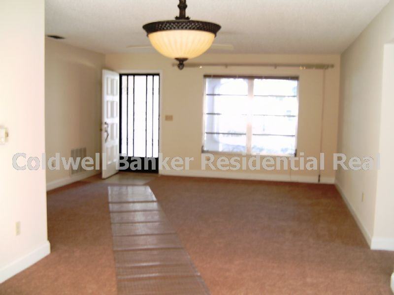 2297 Malcolm Dr - Photo 2 of 10