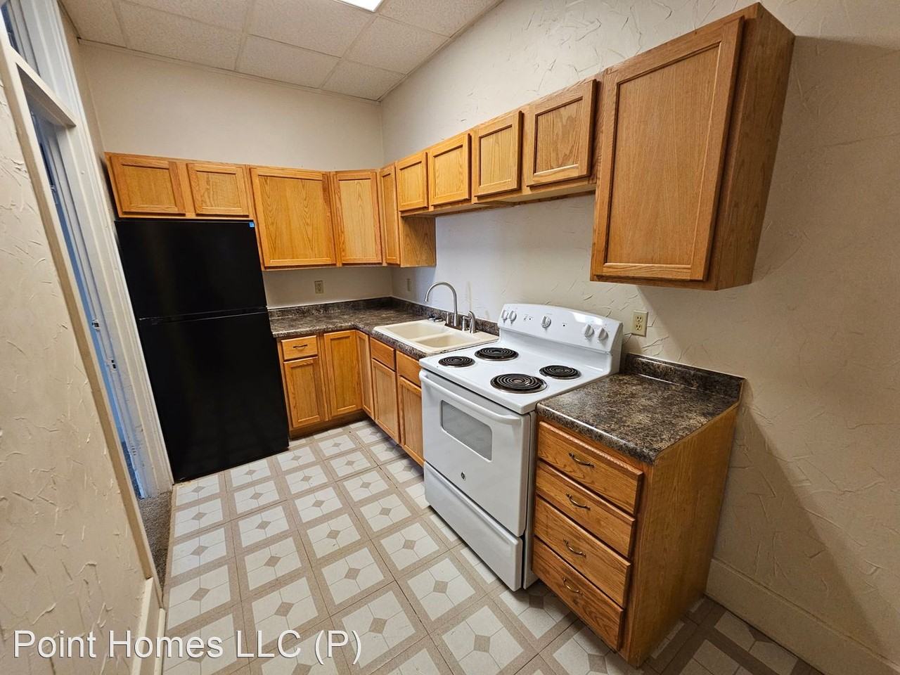 929 Main Street - Photo 2 of 6