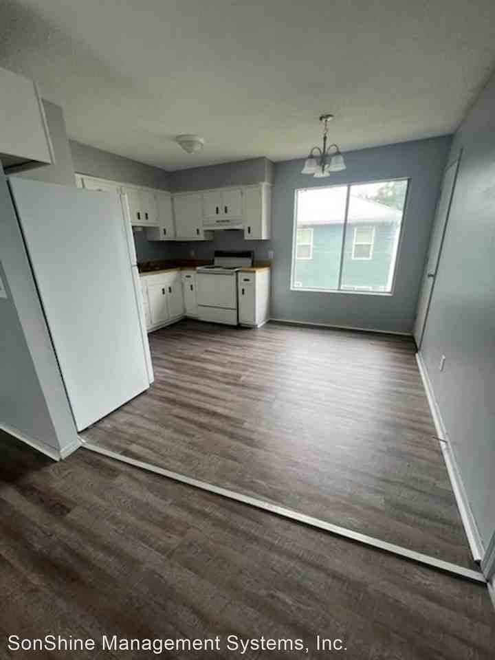 1615 Gregg Ave, Florence, SC 29501 2 unit Rentals Zumper