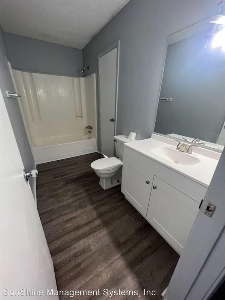 1615-1620 Gregg Avenue - Photo 3 of 10
