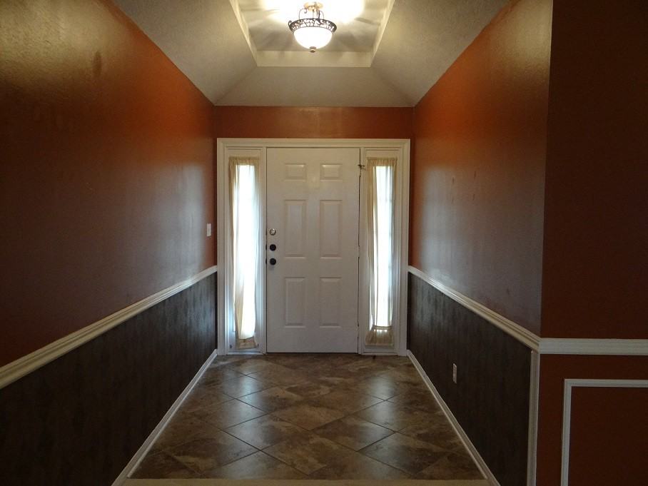 7865 Kemper Cir - Photo 2 of 19