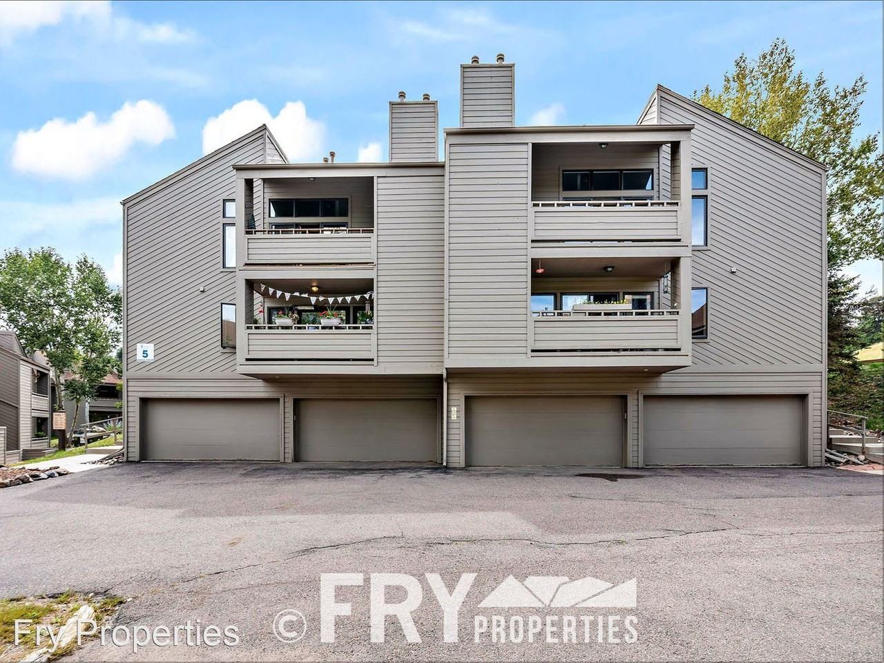 23644 Pondview Pl - Photo 2 of 43