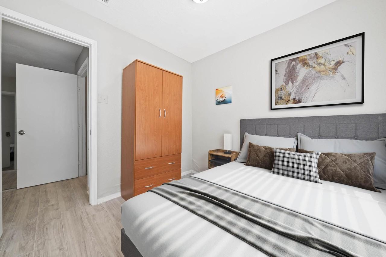 Valley Mill Ct - Photo 6 of 7