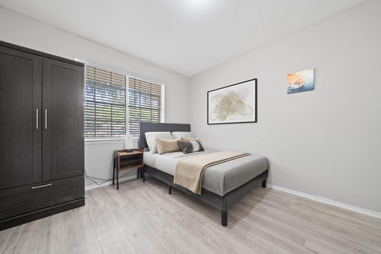 Valley Mill Ct - Photo 6 of 6