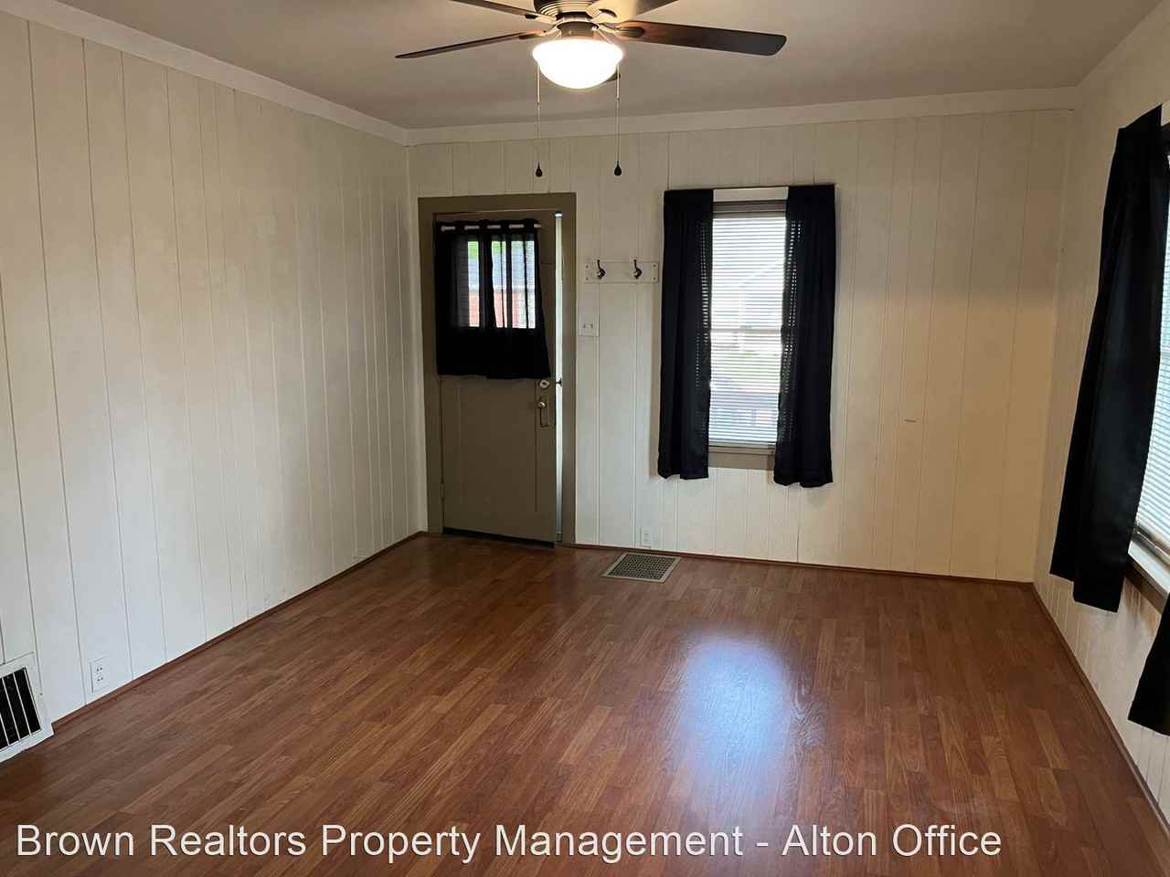 529 Washington Ave - Photo 2 of 10