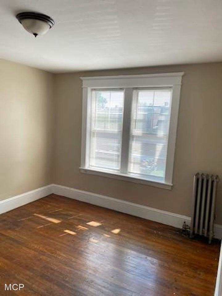 190-200 Oak St. - Photo 2 of 4