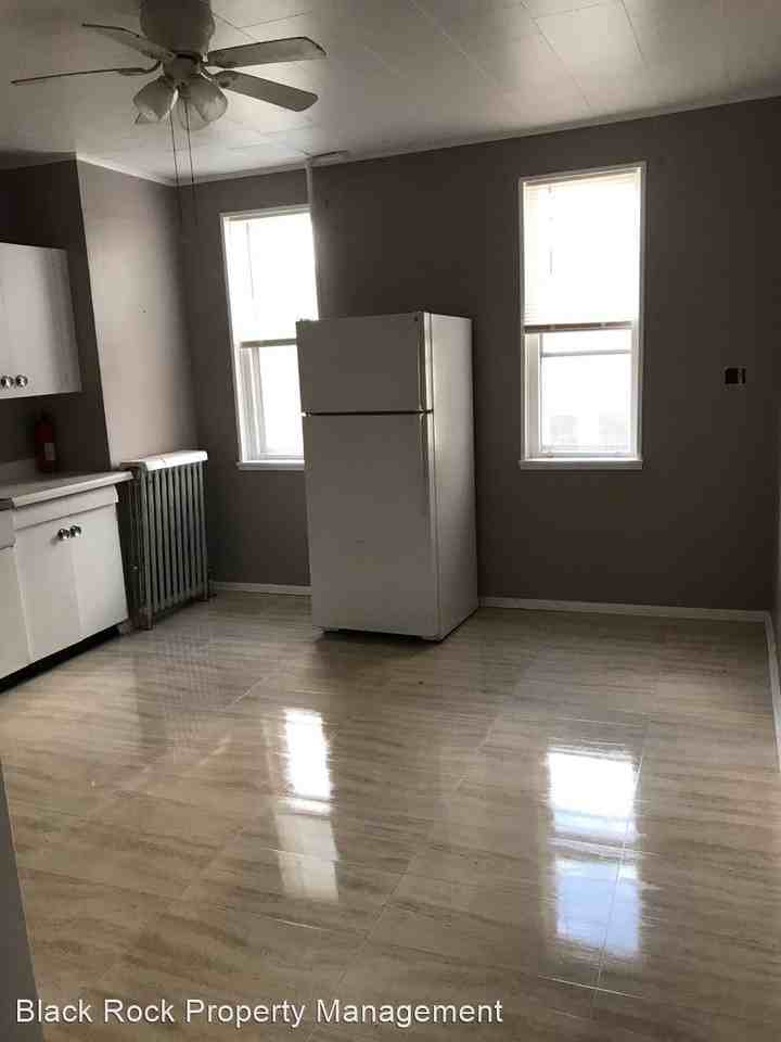 280 E High St - Photo 3 of 9