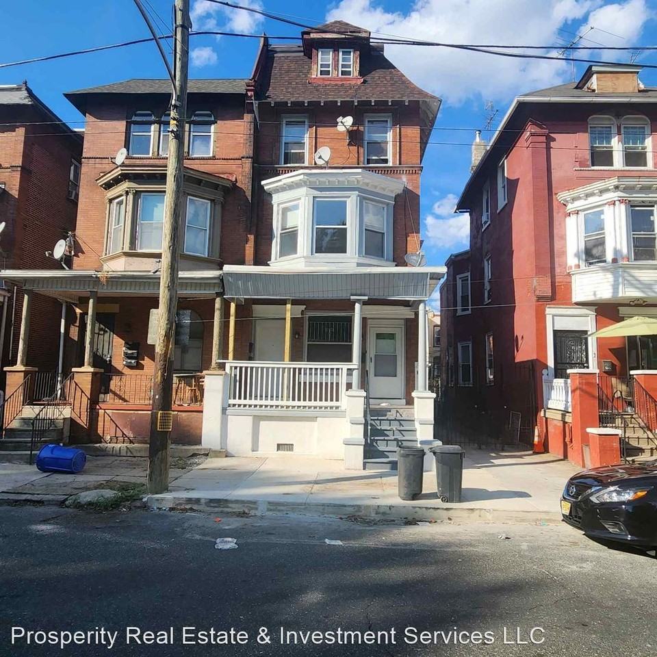 5115 Pine St, Philadelphia, PA 19143 2 Bedroom Apartment for 1,150