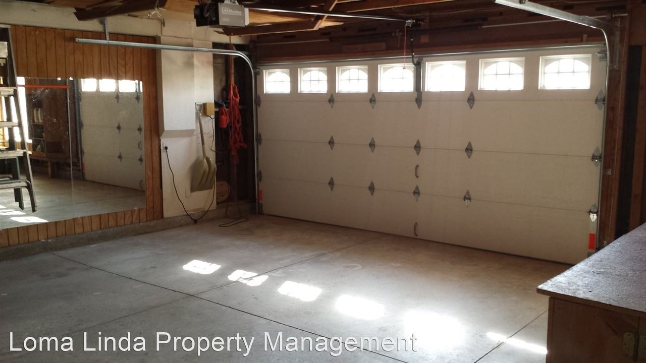 2425 Sherwood Ln - Photo 2 of 2