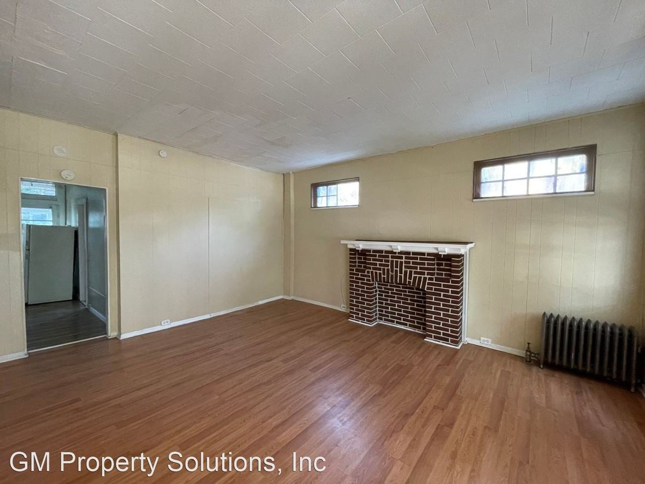 2322 Penn St, Harrisburg, PA 17110 3 Bedroom Apartment for Rent