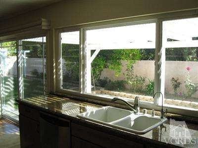 2190 Aspenpark Ct - Photo 3 of 10