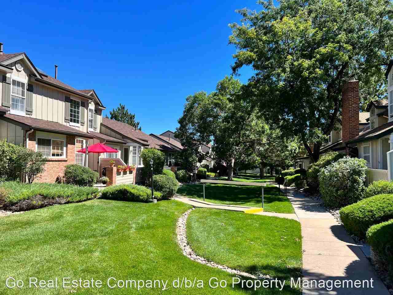 876 S Granby Cir - Photo 2 of 23