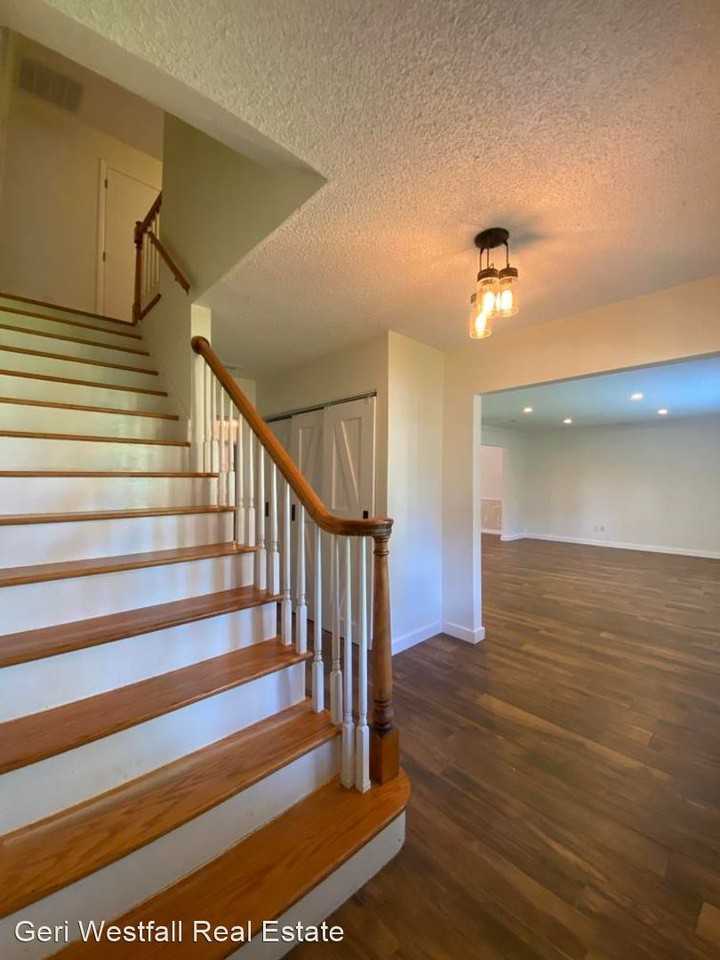 17 Rio Pinar Trl - Photo 3 of 41