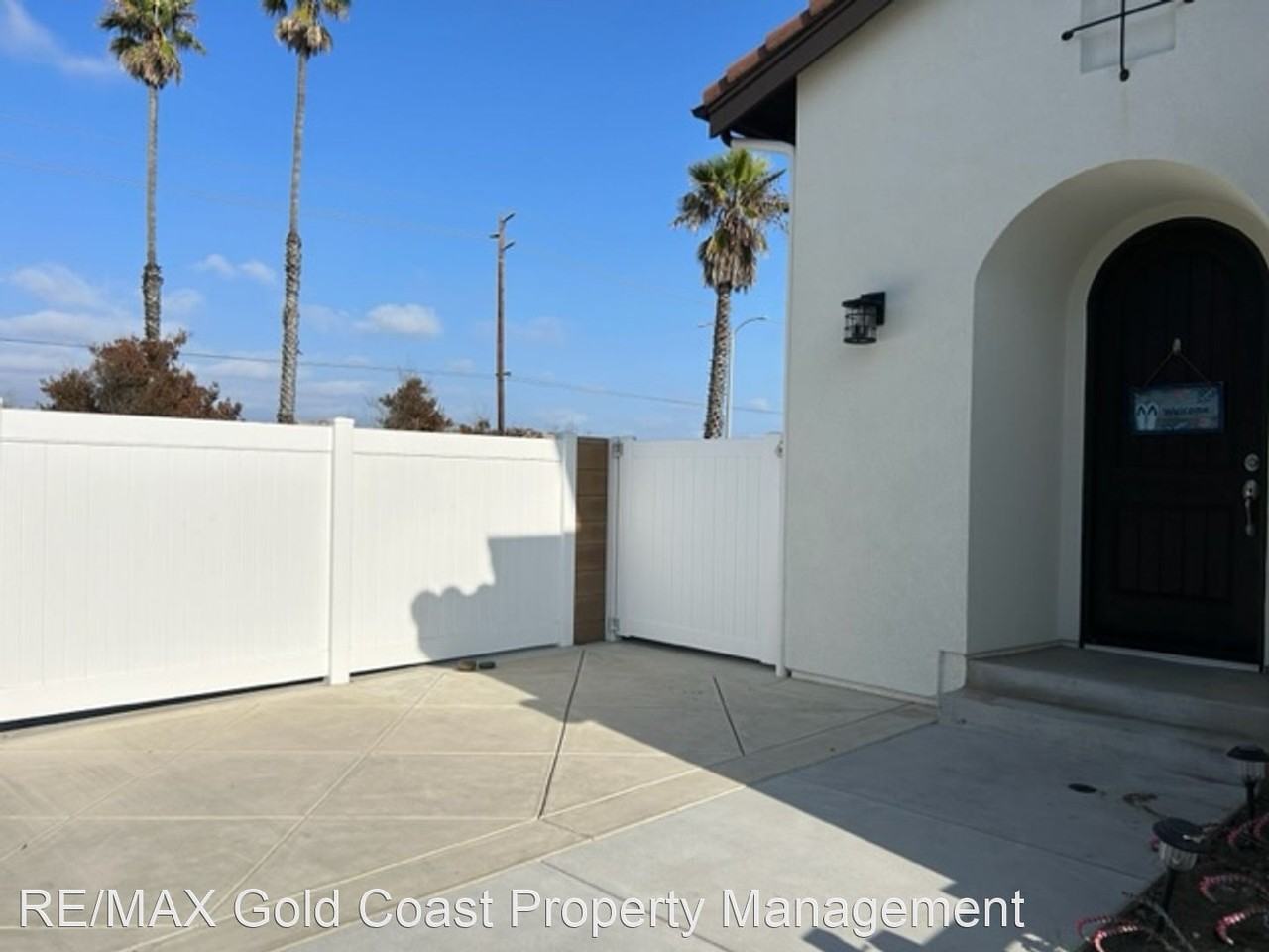 5200 Breakers Way - Photo 2 of 50