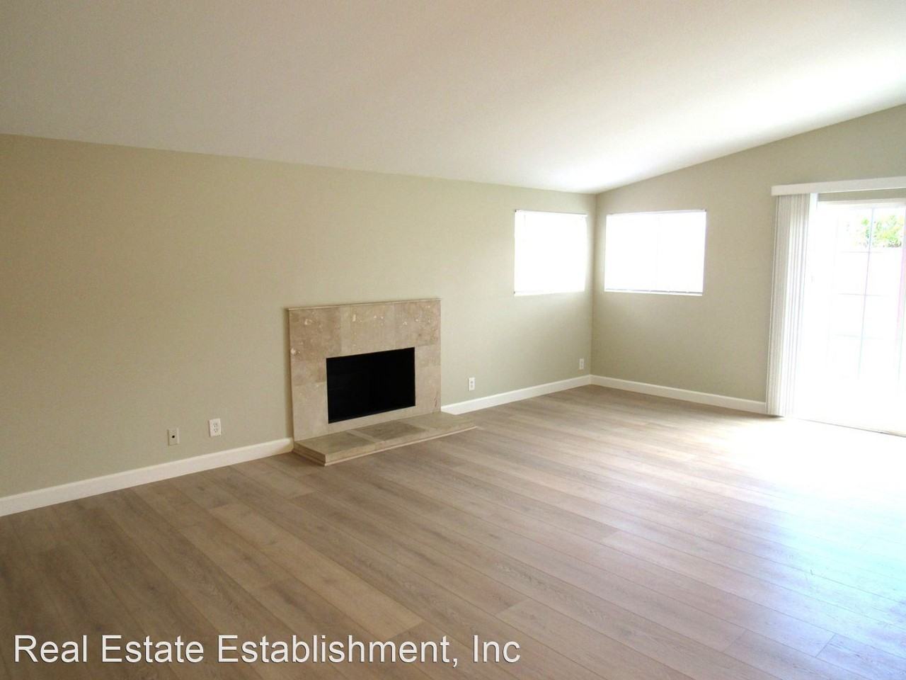 7049 Fillmore Dr - Photo 2 of 18