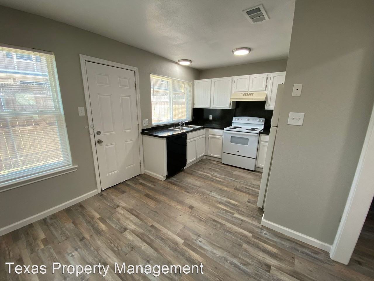 1610 Sun Valley Dr Apt B #Apt B