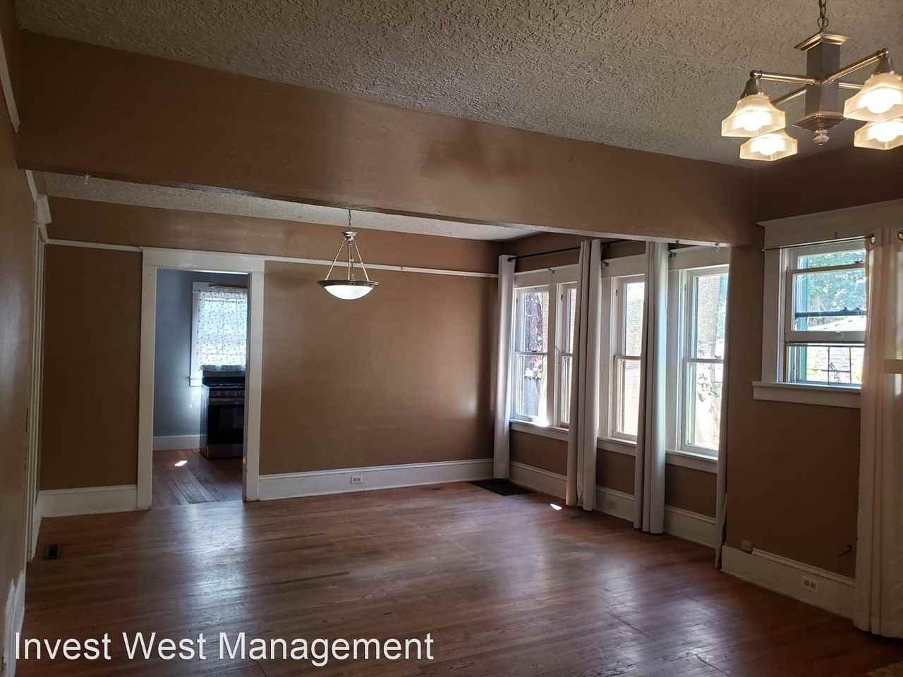 115 W 32nd St - Photo 3 of 27