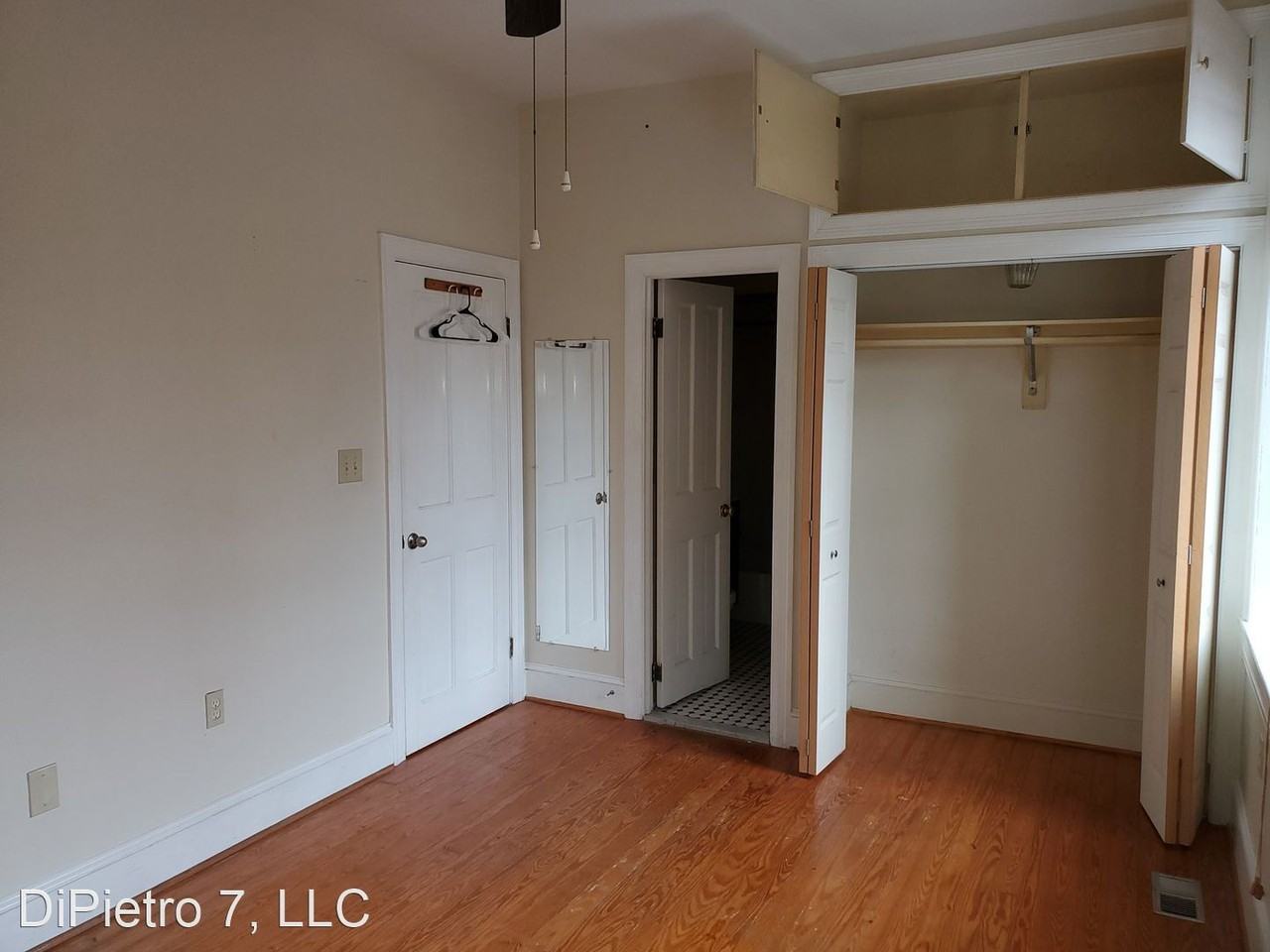 817 S Bond Street Unit 2 - Photo 3 of 13