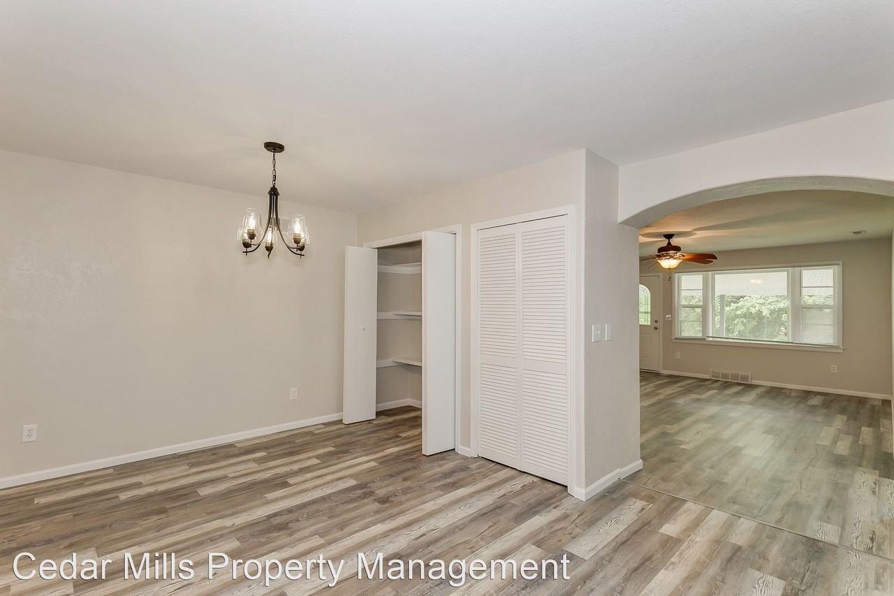 2609 W 36th St N - Photo 3 of 11