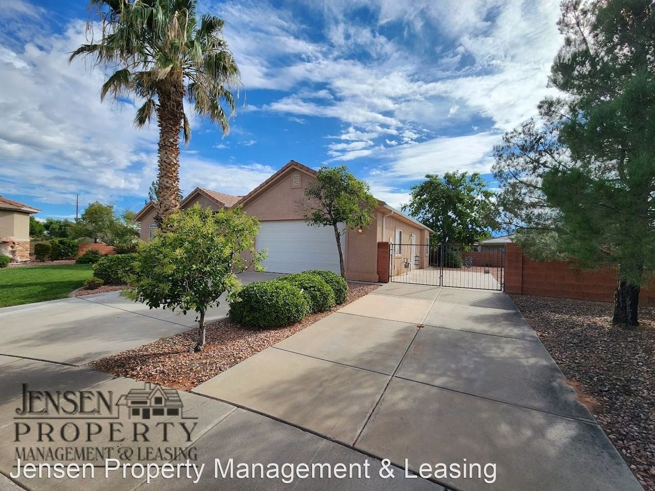512 N 2610 W - Photo 3 of 28