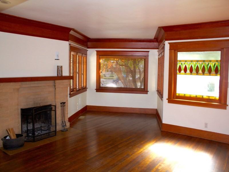 1550 N Sierra Bonita Ave - Photo 2 of 8