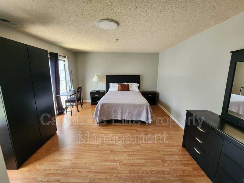 48 Marrow St - Photo 6 of 11