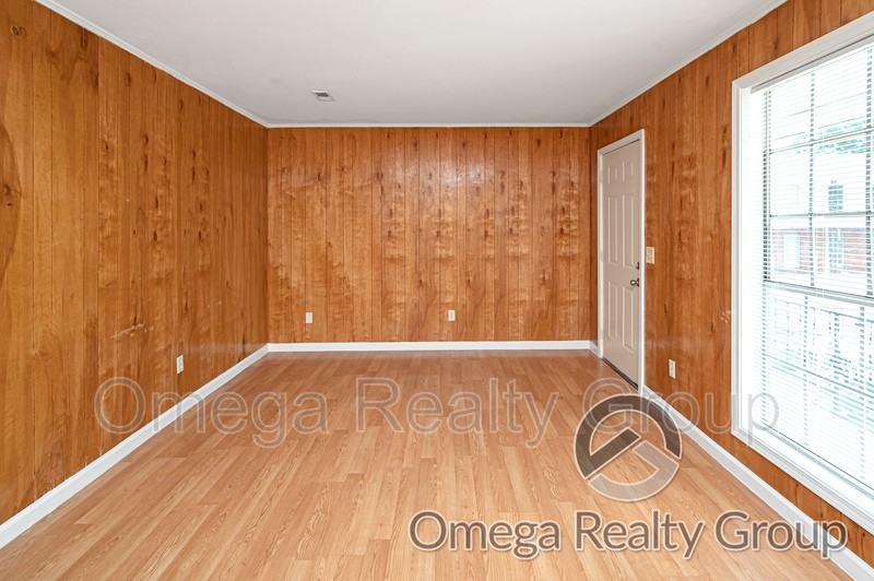 1505 7th Ave #17 - Photo 6 of 21