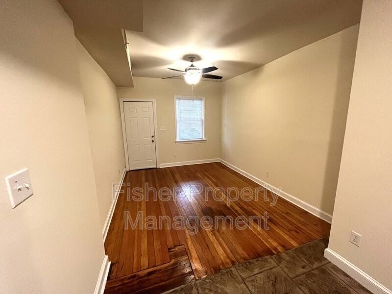 608 Albemarle St - Photo 4 of 19