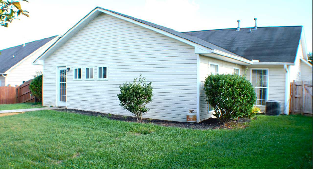 160 Lumber River Rd - Photo 2 of 25