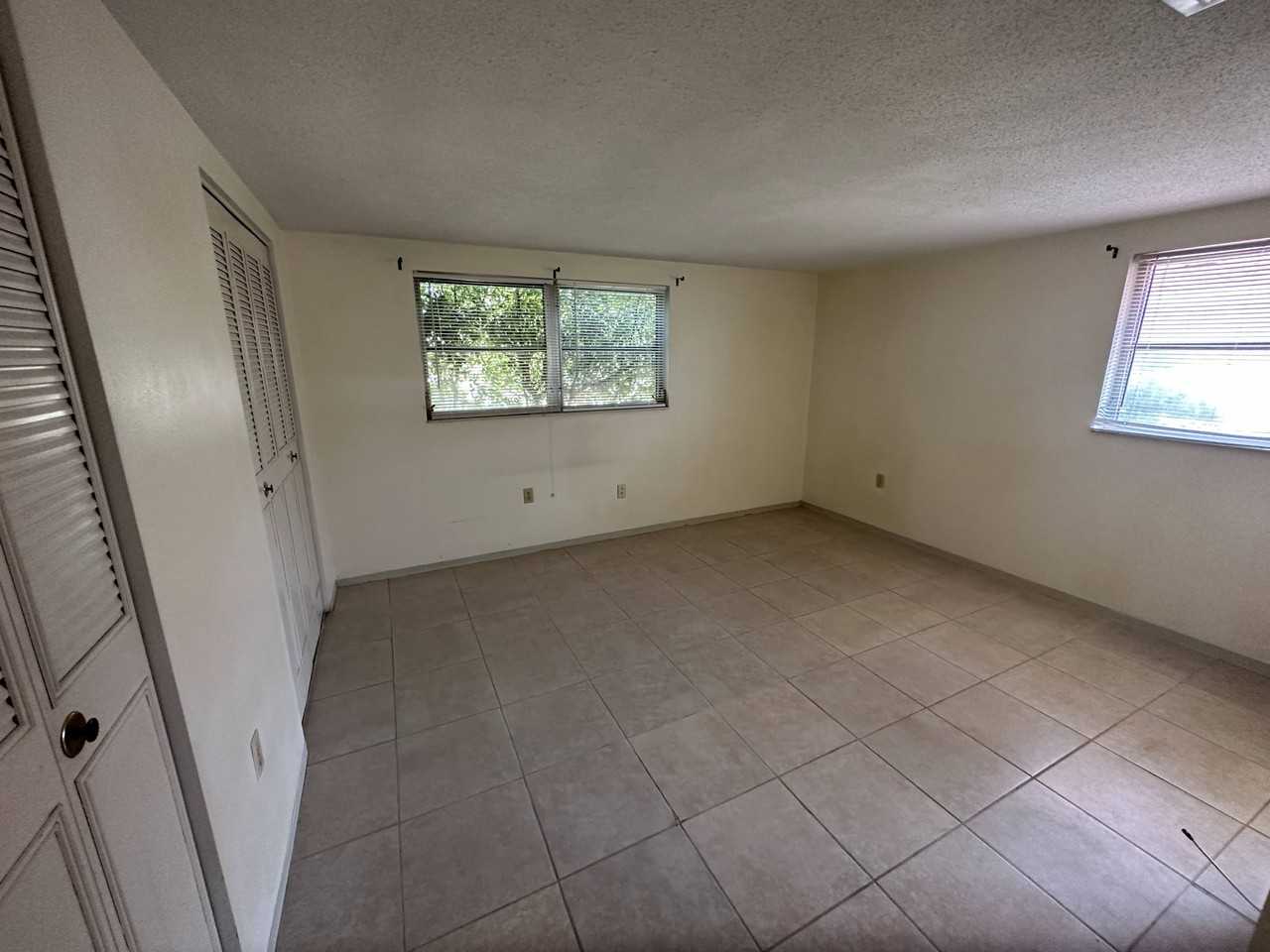 10117 Orchid Dr - Photo 3 of 15