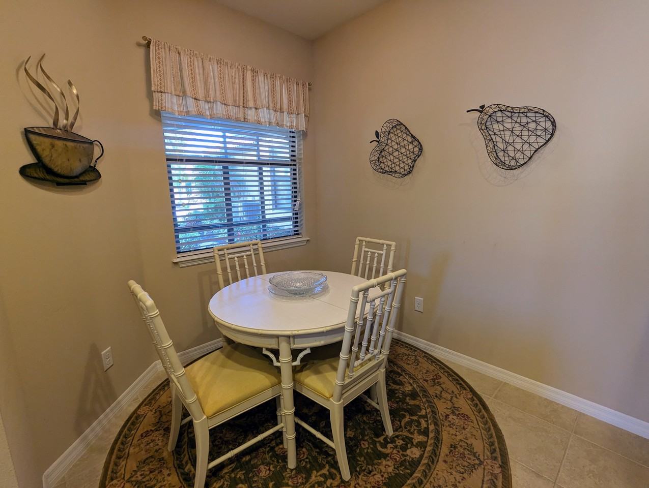 348 Bluewater Falls Ct - Photo 5 of 20