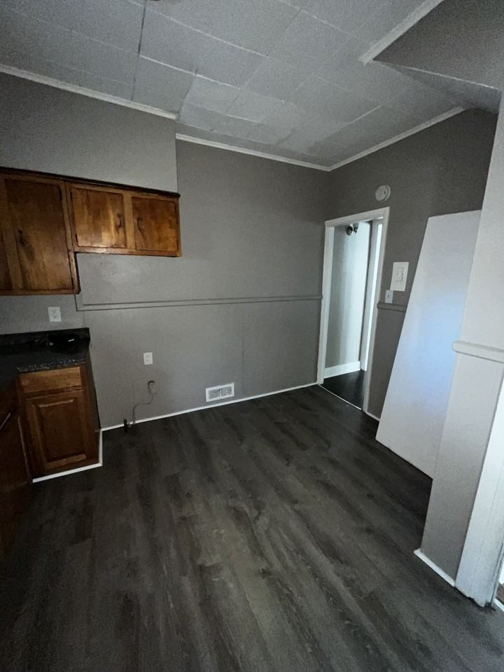 None 142 - Photo 2 of 18