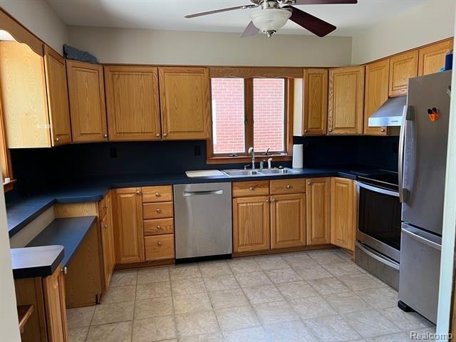 424 W La Salle Ave - Photo 2 of 16