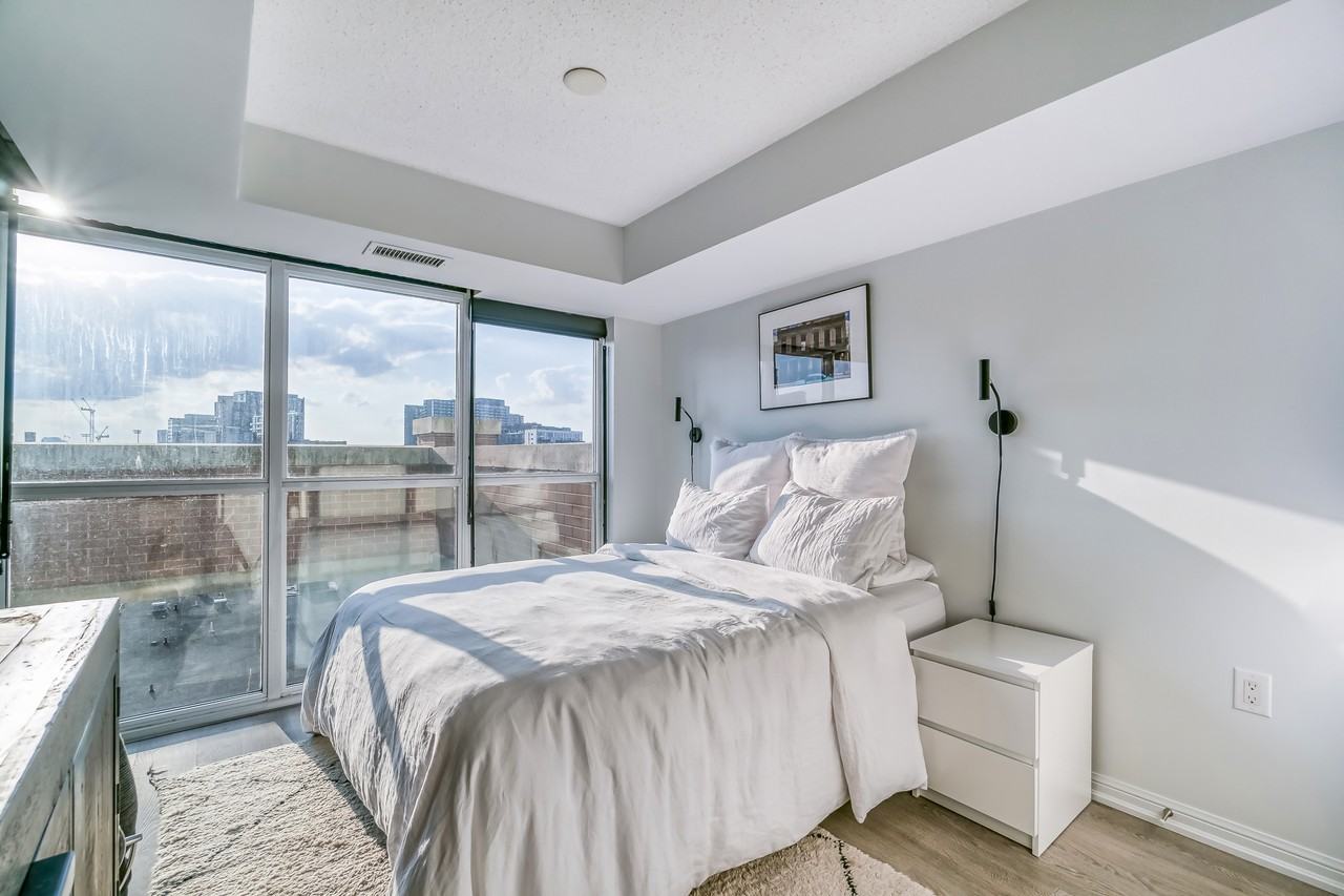 125 Western Battery Road #612